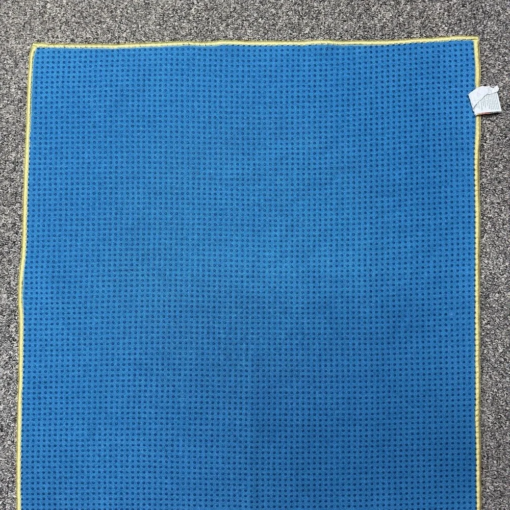 Manduka Yogitoes Skidless Mat Towel Yoga Pilates 24